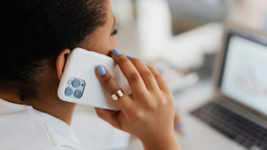 Medicare Open Enrollment: The Sales Tactics to Recognize Every Fall Unexpected Phone Calls