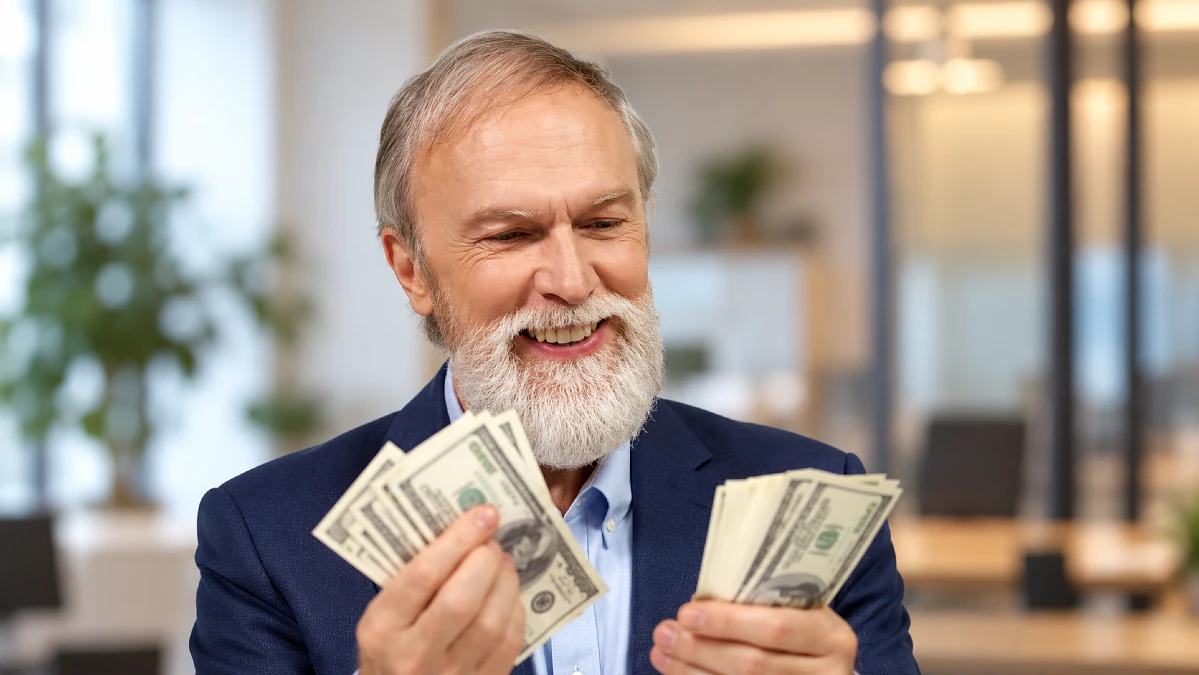 Is Your Retirement Income Above Average? The Monthly Numbers to Compare Against