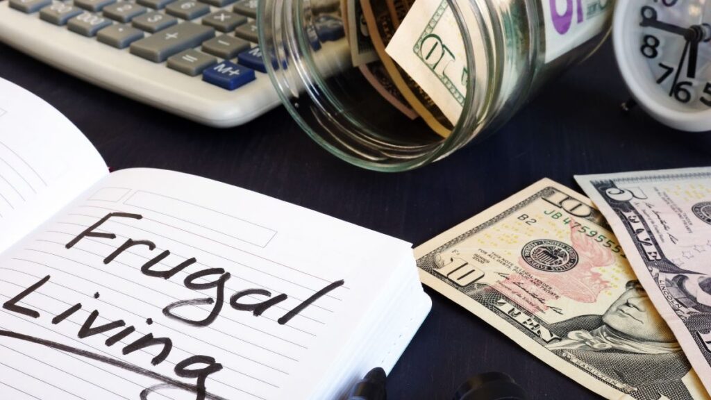 The 'Frugal' Habits That Keep Some Retirees Comfortable for Decades Frugal