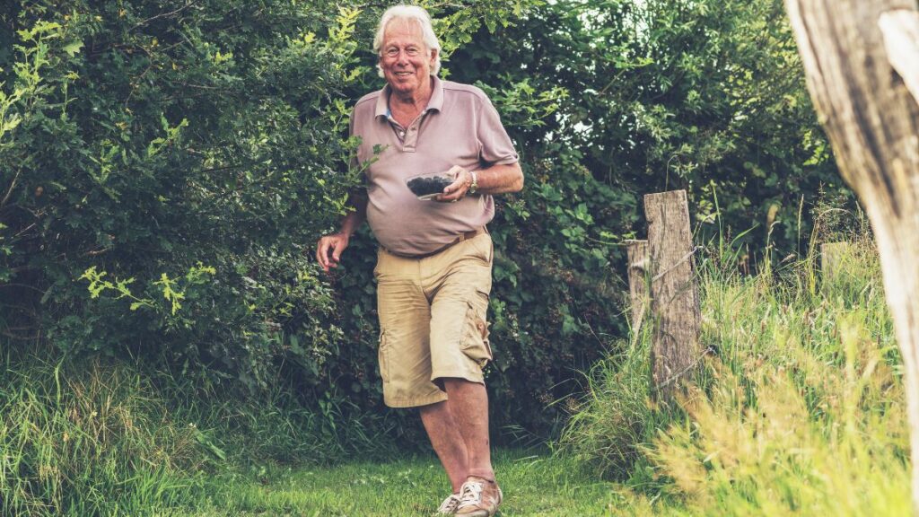11 Everyday Abilities That Set Active 70-Somethings Apart Rising From a Chair and Moving Around the Home
