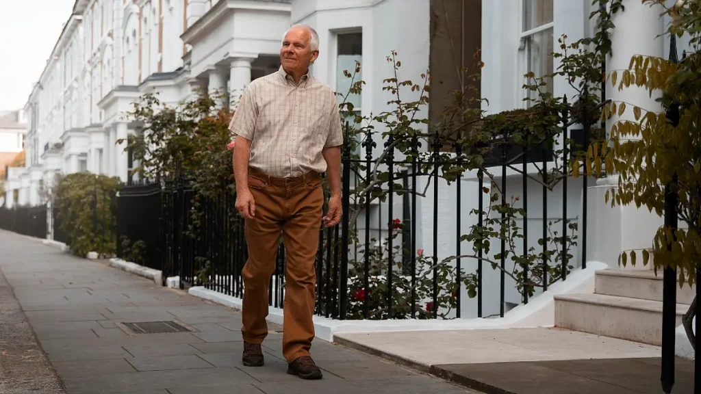 10 Downsizing Regrets Retirees Mention Most Leaving a Home