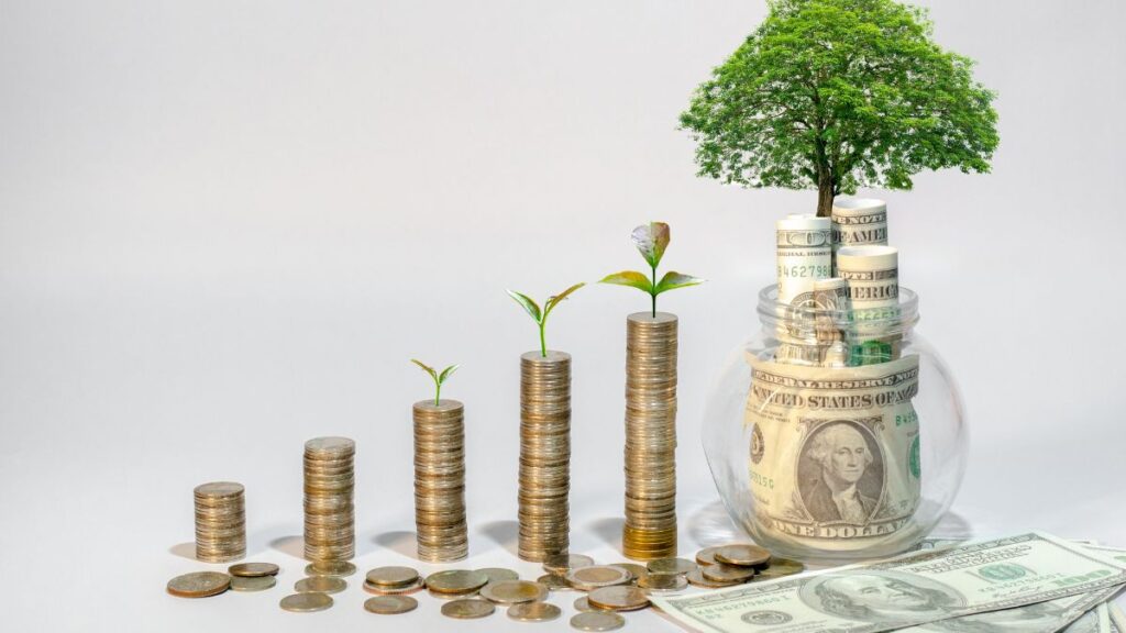 What It Takes to Reach the Top 1% of Retirement Income Financially Ahead in Retirement