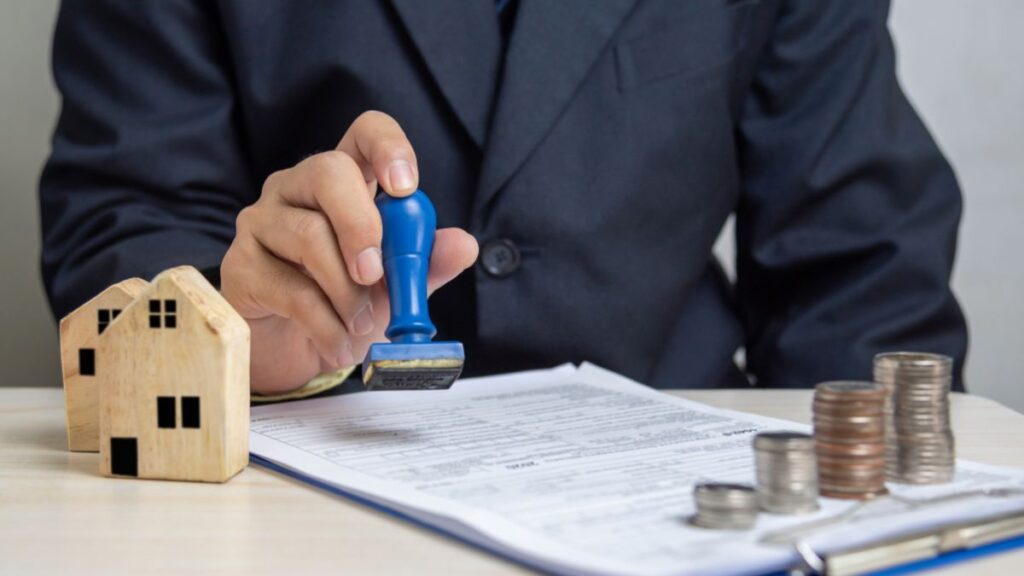 When Setting Up an LLC Makes Sense in Retirement — and When It Doesn't When a Side Business Could Put Personal Savings at Risk