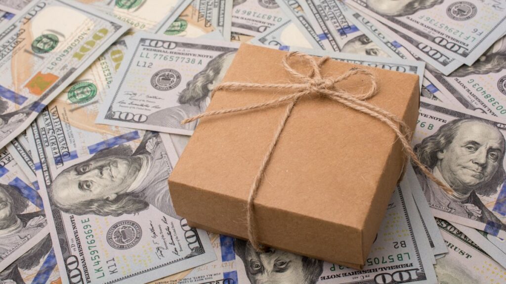 Giving Your Kids Their Inheritance Early: 12 Things That Can Happen Spend the Money