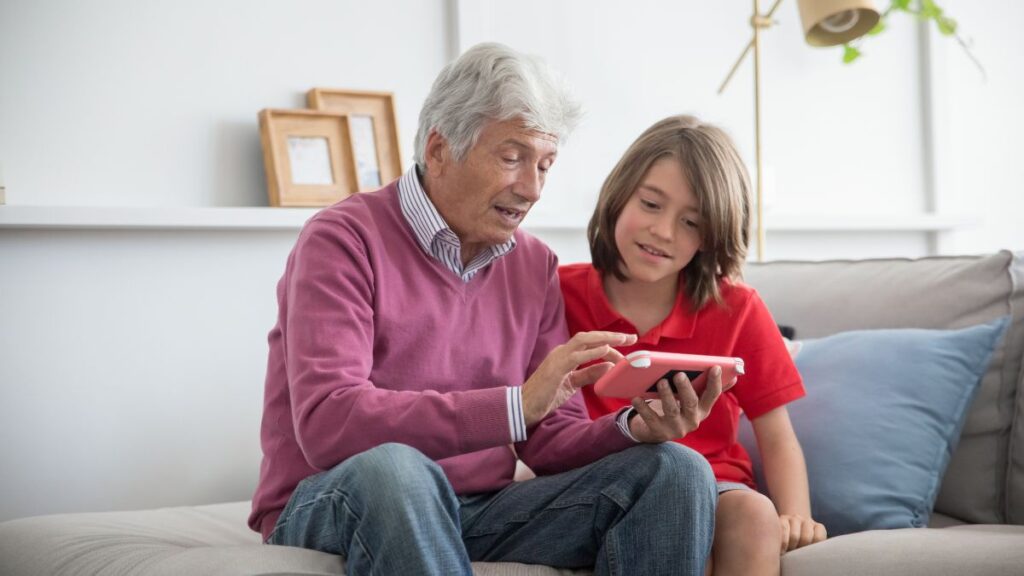 Giving Your Kids Their Inheritance Early: 12 Things That Can Happen Children