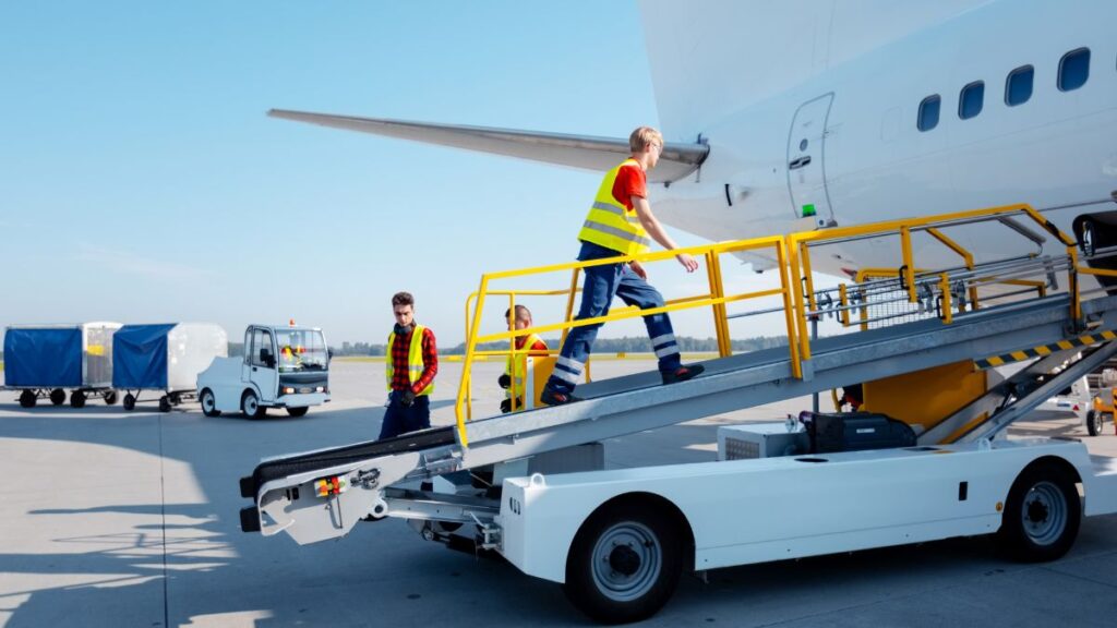 Traveling Solo After 65: 12 Tips for Confidence and Comfort Transportation