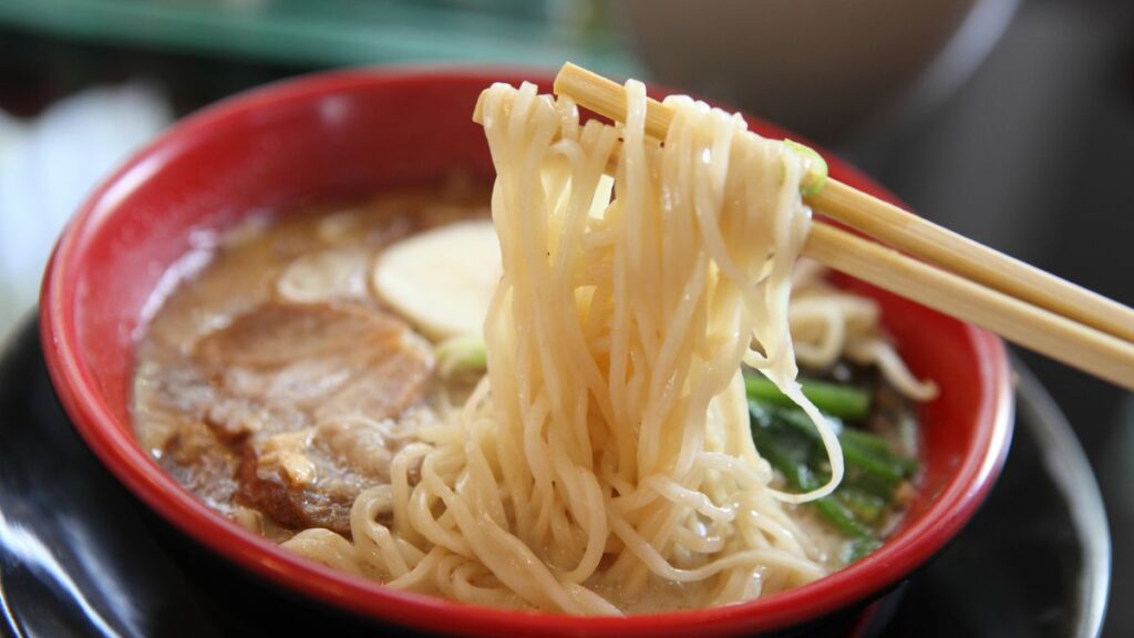 Simple Living, Japanese Style: 12 Habits That Fit Beautifully After 60 Meals