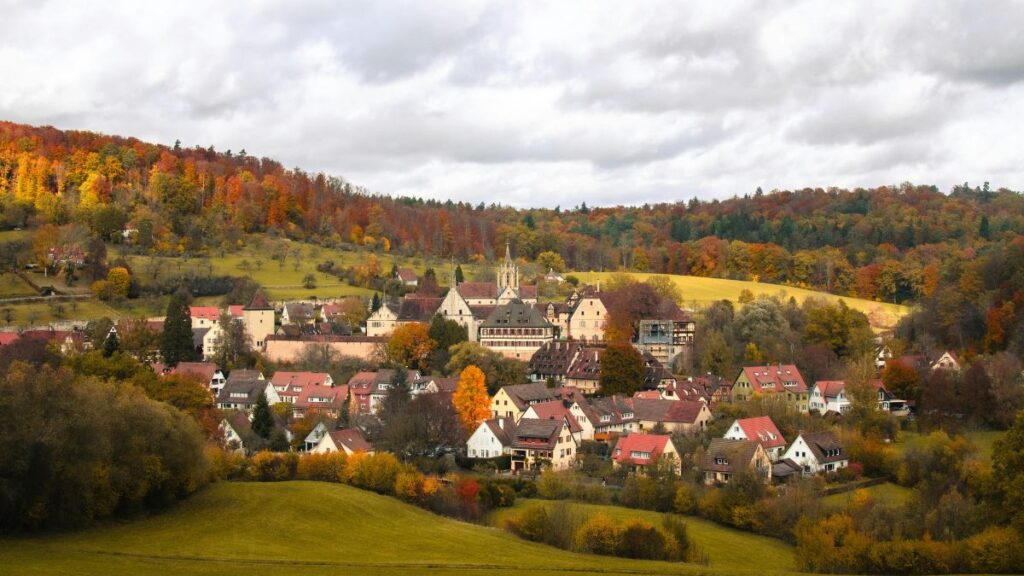 Why Some Retirees Are Moving Out of The Villages Villages