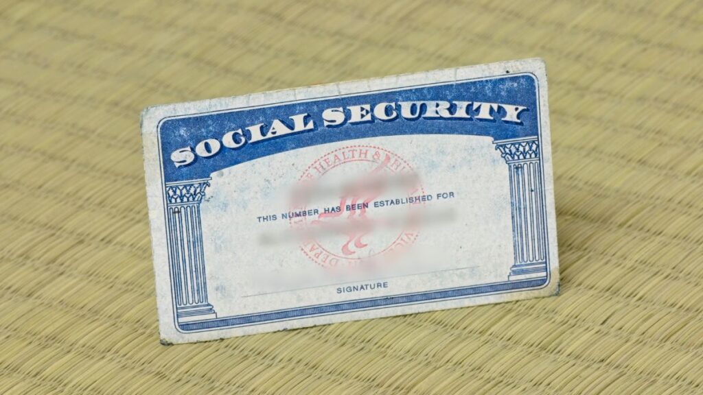 Turning 62? The Advice Retirement Advisors Give Most Often Social Security