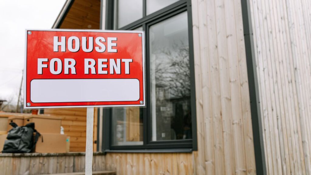 Renting in Retirement: Why Some Well-Off Retirees Choose It Over Owning Renting