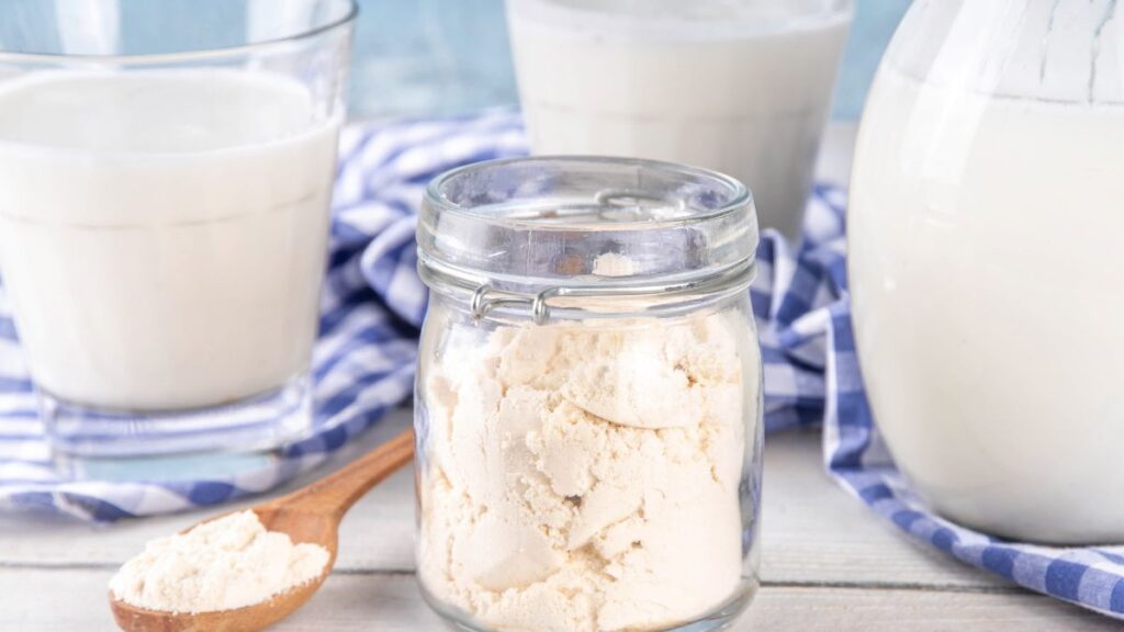 9 Foods a 108-Year-Old Has Enjoyed for Decades Cultured Buttermilk