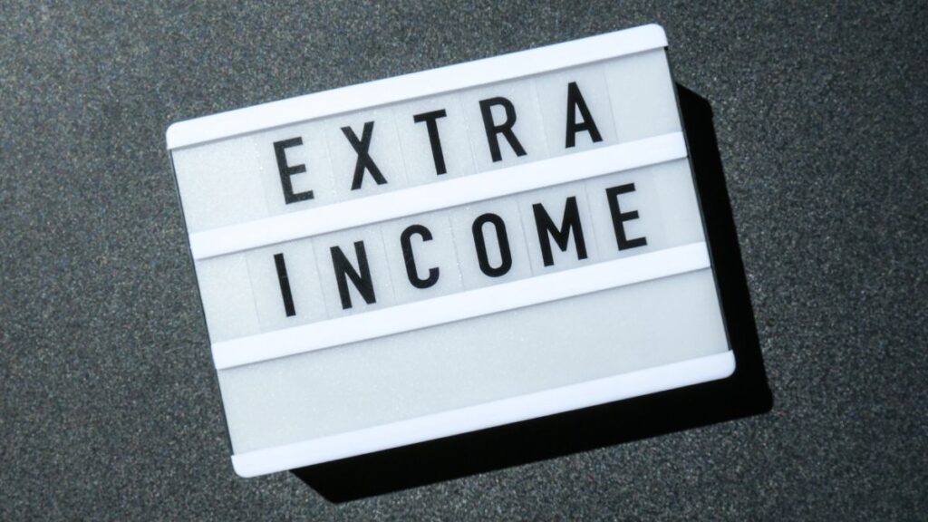 Two Years Into Retirement on $500,000: How the Money Is Holding Up Extra Income