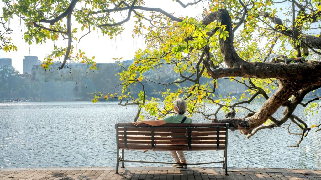 Is 65 Still the Right Age to Retire? Why Some Planners Say No Waiting