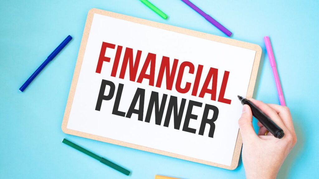 Is 65 Still the Right Age to Retire? Why Some Planners Say No Financial Planners